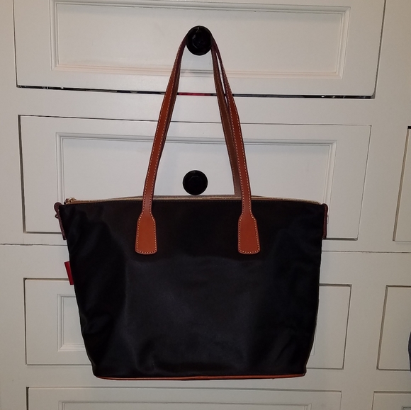 Like new Dooney & Bourke Clemson nylon and leather tote bag - Picture 2 of 6